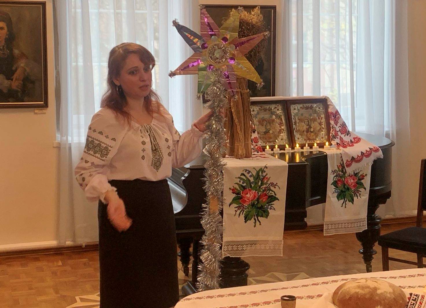 У музеї родини Косачів-Драгоманових тривають різдвяні майстер-класи «Різдво як у Косачів»