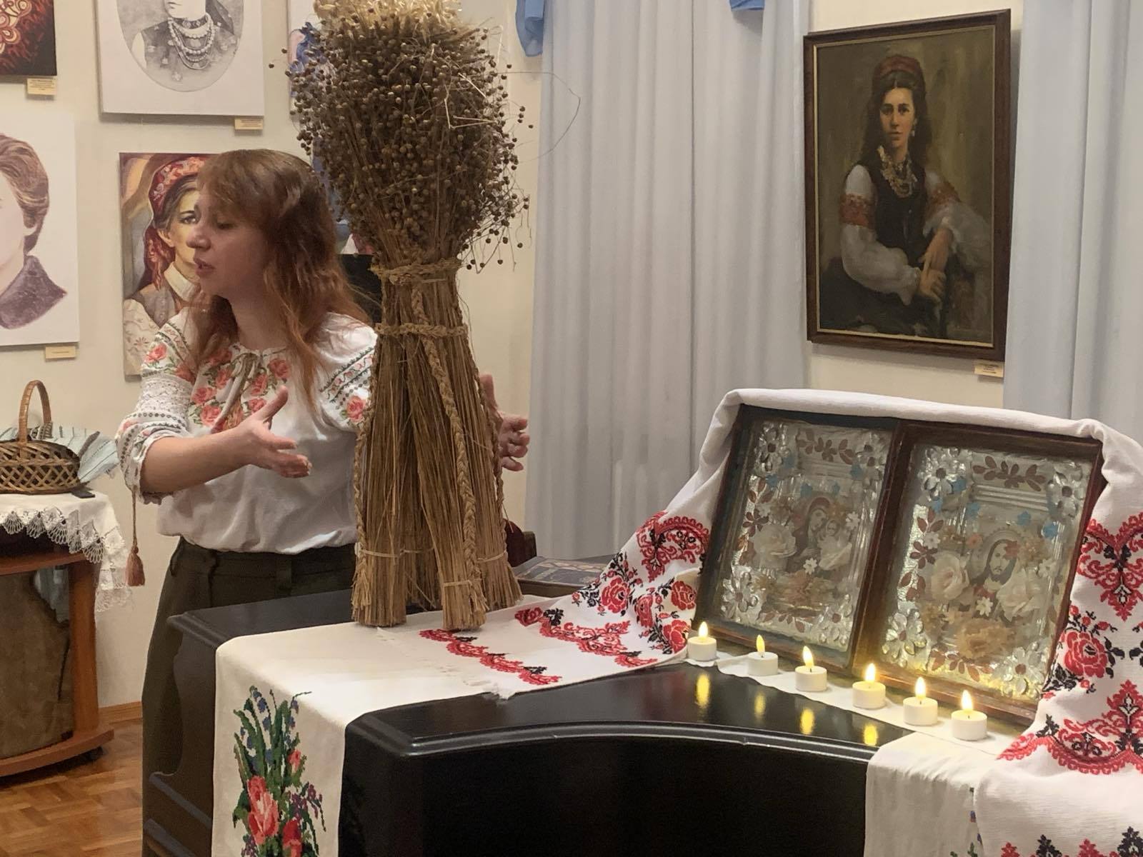 У музеї родини Косачів-Драгоманових тривають різдвяні майстер-класи «Різдво як у Косачів»