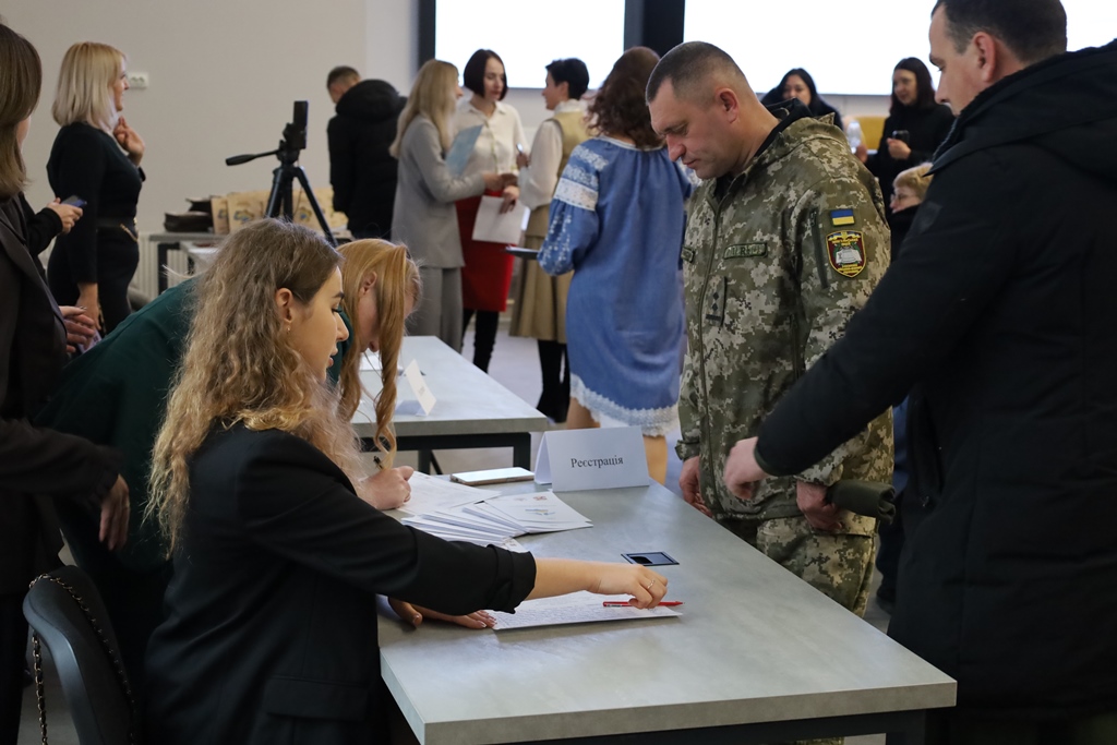 У Звягелі відбувся IV Волонтерський форум «Звягельський тил: разом до перемоги!»