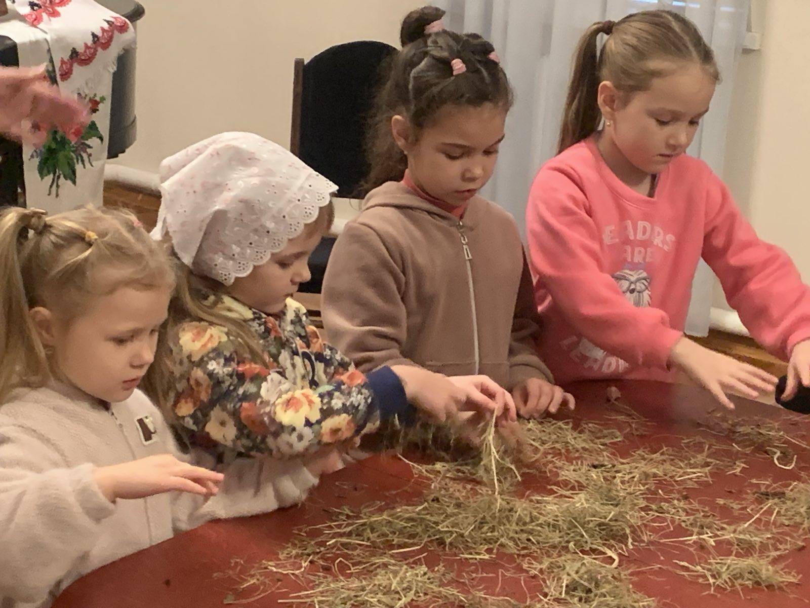 У музеї родини Косачів-Драгоманових тривають різдвяні майстер-класи «Різдво як у Косачів»