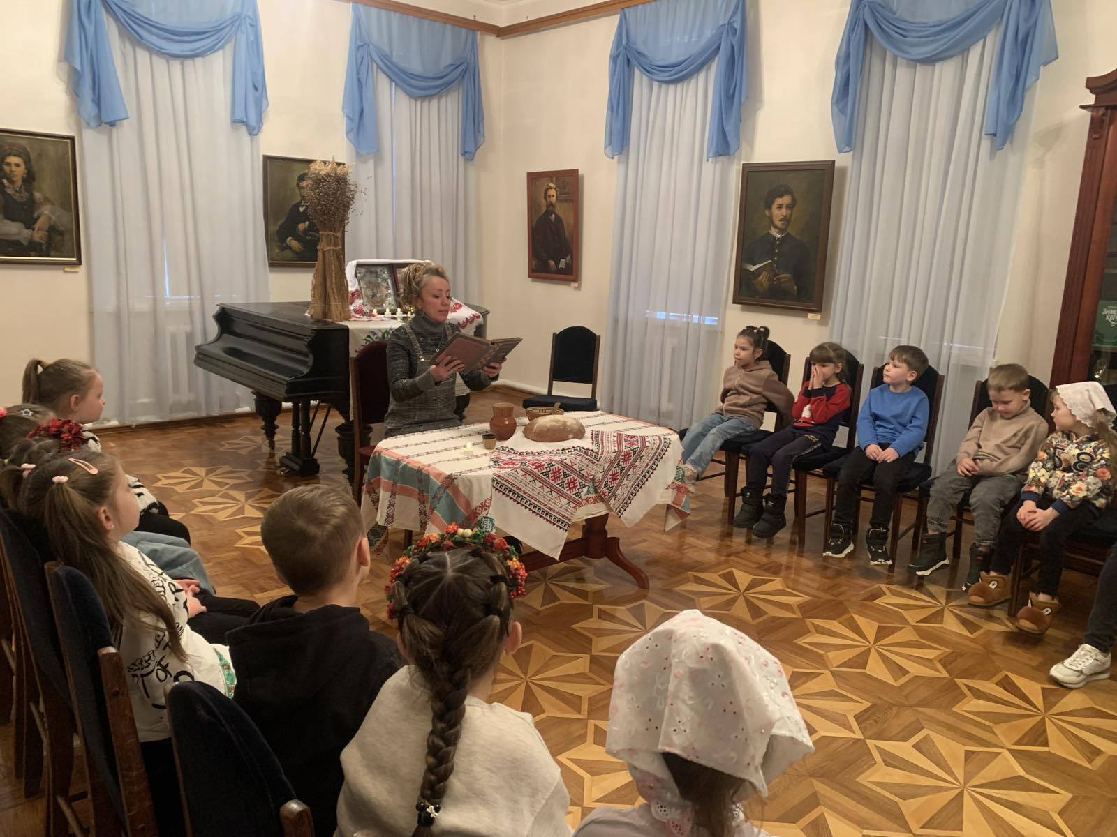 У музеї родини Косачів-Драгоманових тривають різдвяні майстер-класи «Різдво як у Косачів»