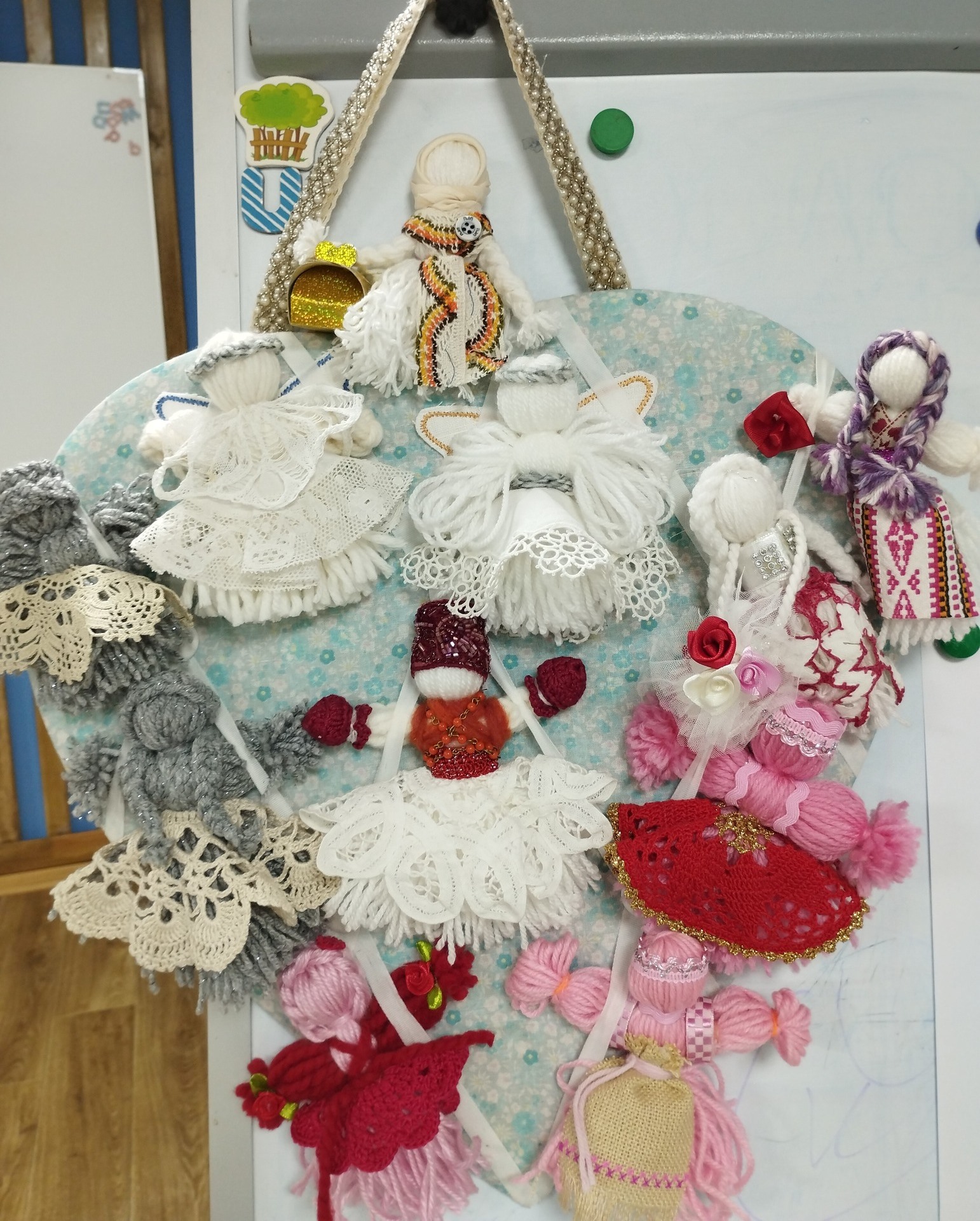 Вітаємо переможців V міської виставки-конкурсу декоративно-прикладного мистецтва «Таланти на зв’язку. Миколай шукає креатив»!