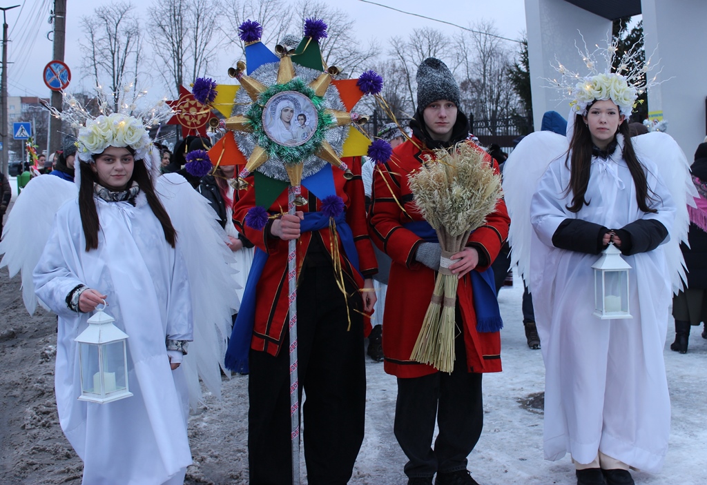 У Звягелі відбулась Різдвяна хода вертепів «Звягель колядує з вірою й добром»