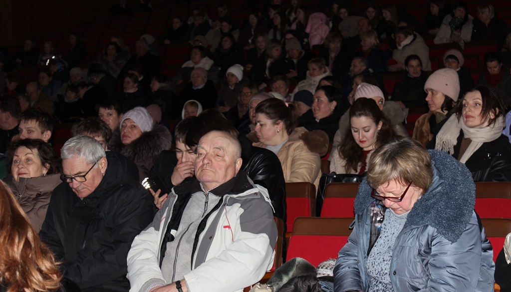У Звягелі відбулася прем’єра вистави «Блакитна троянда» за твором Лесі Українки