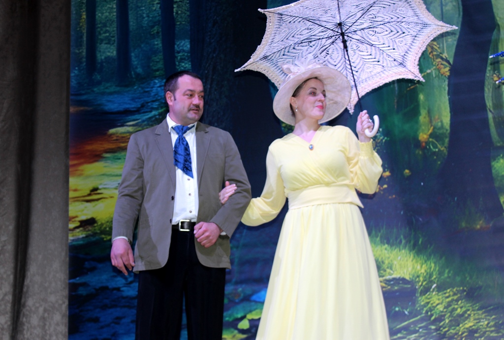 У Звягелі відбулася прем’єра вистави «Блакитна троянда» за твором Лесі Українки