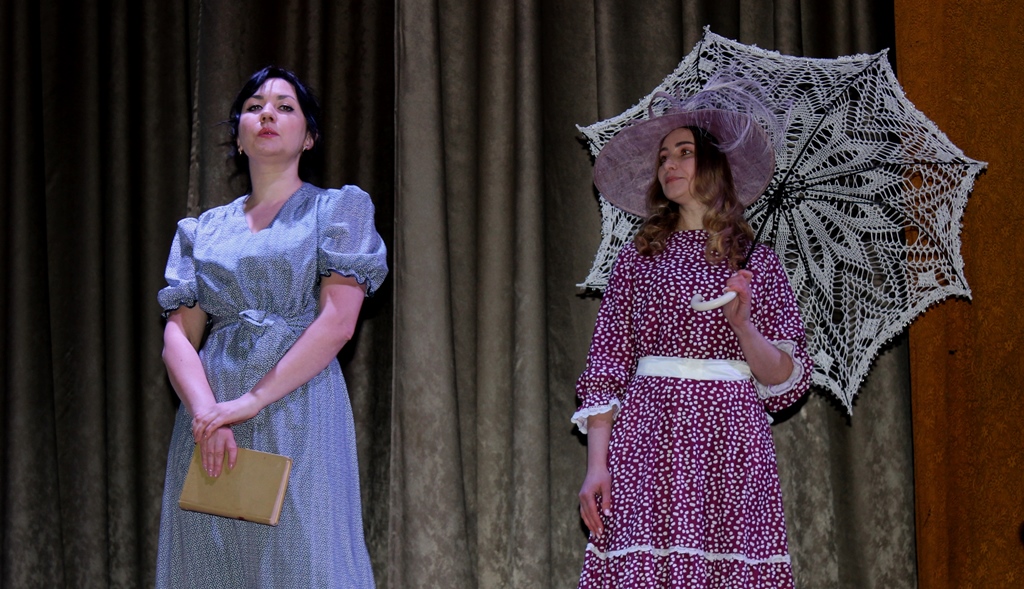 У Звягелі відбулася прем’єра вистави «Блакитна троянда» за твором Лесі Українки