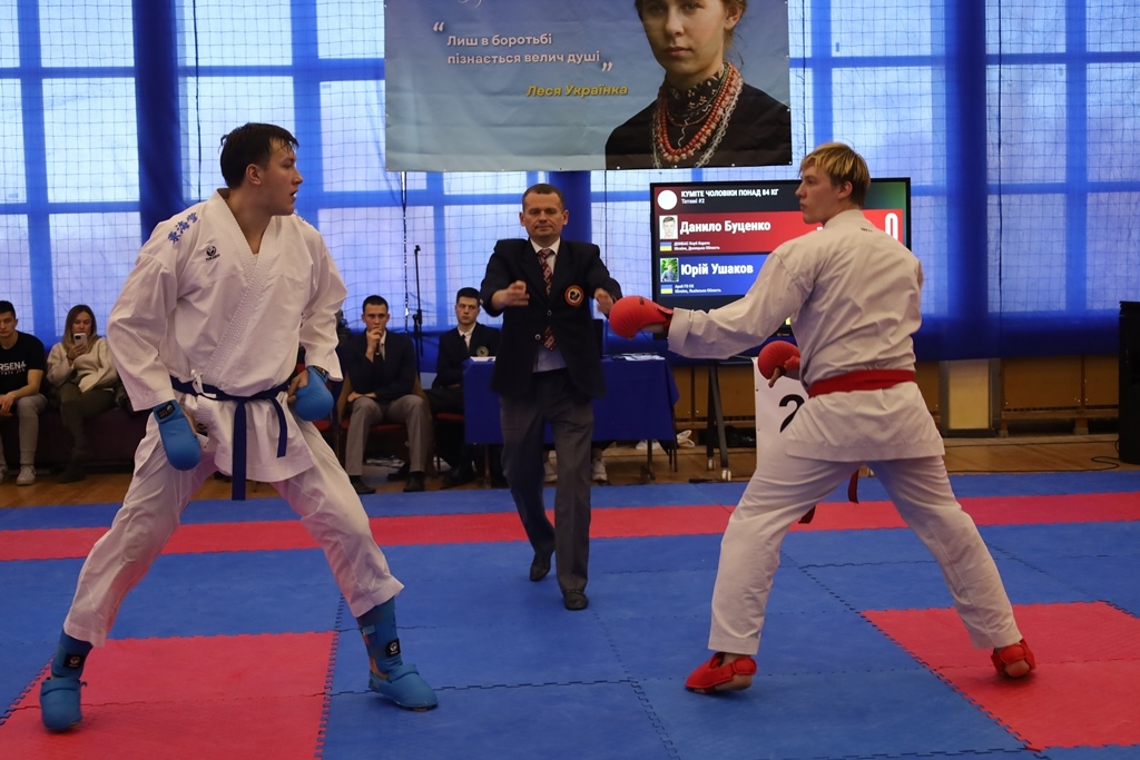 У Звягелі вперше відбулися офіційні всеукраїнські змагання з карате
