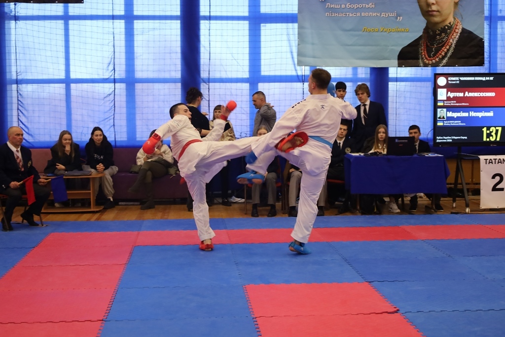 У Звягелі вперше відбулися офіційні всеукраїнські змагання з карате