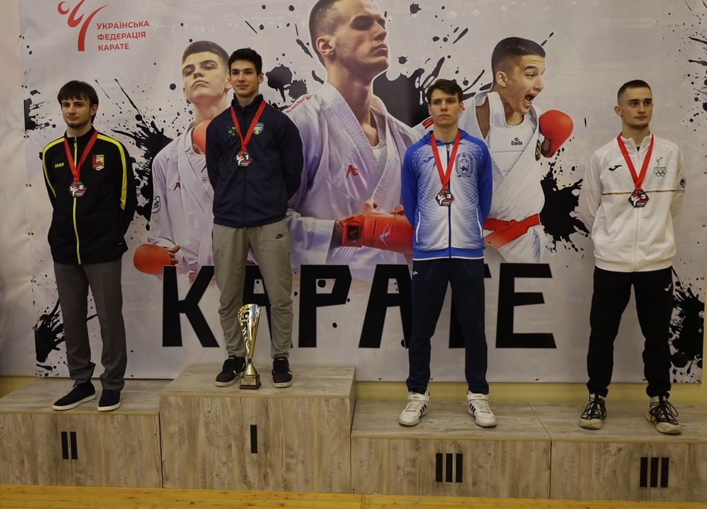 У Звягелі вперше відбулися офіційні всеукраїнські змагання з карате