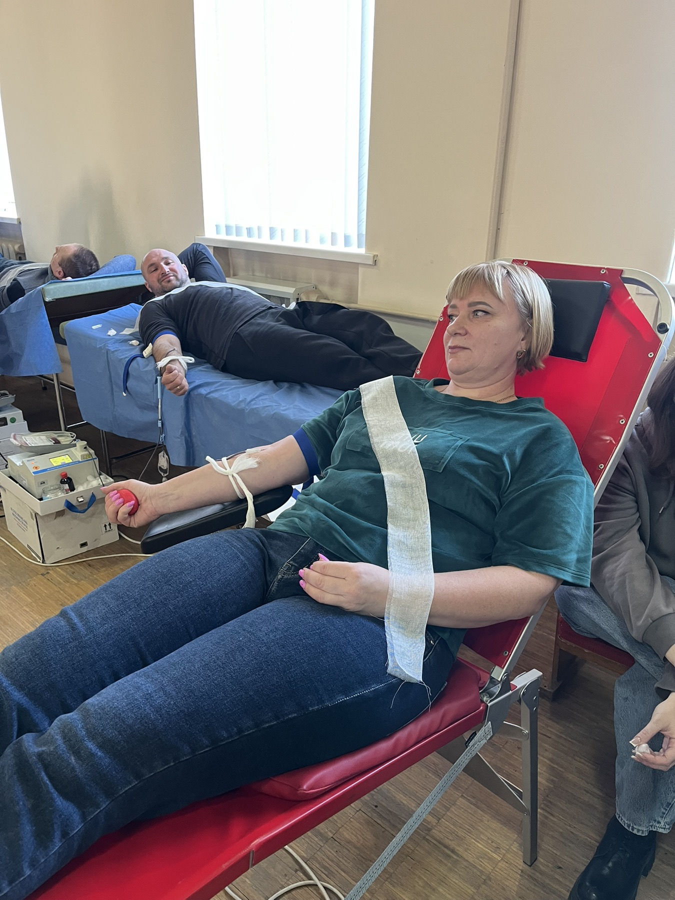 У Звягелі відбувся виїзний забір донорської крові: 92 людини подарували шанс на життя