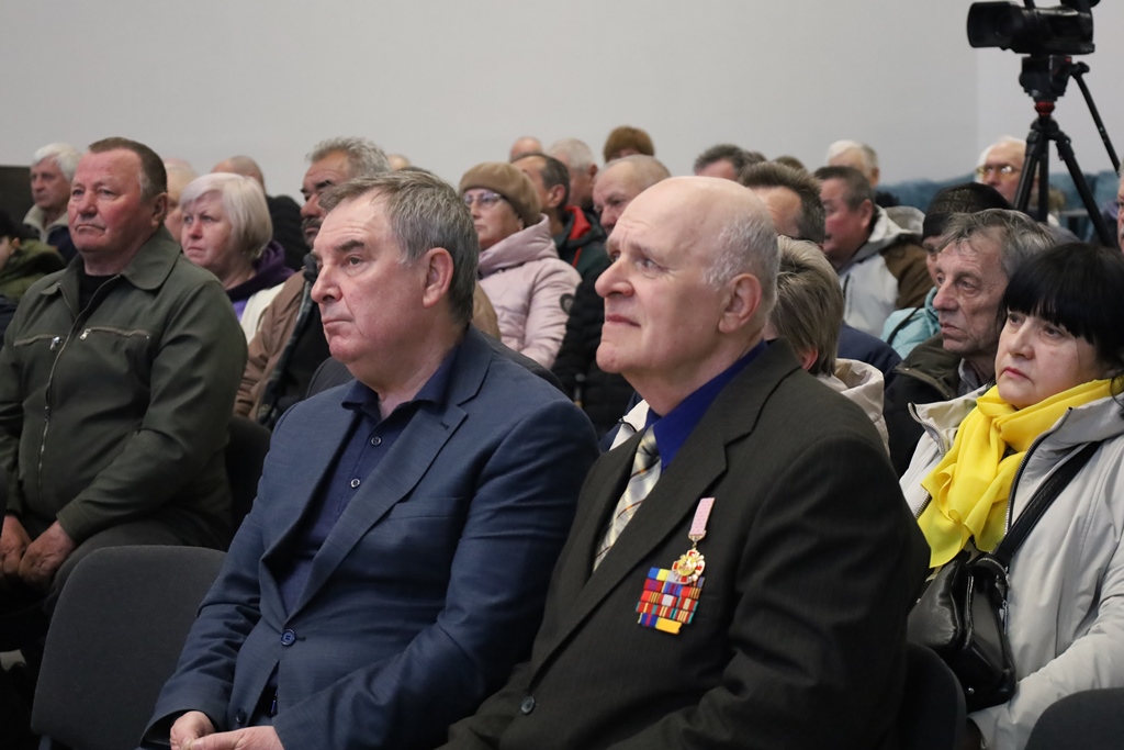 Пам’ятаємо заради майбутнього: у Звягелі відбулися заходи до роковин Чорнобиля