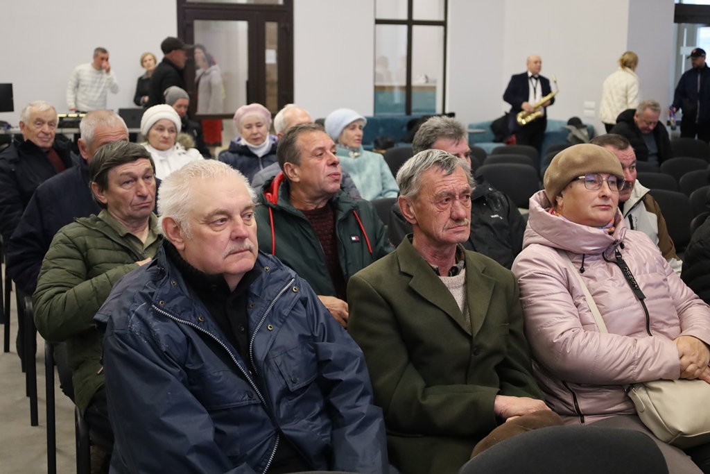 Пам’ятаємо заради майбутнього: у Звягелі відбулися заходи до роковин Чорнобиля