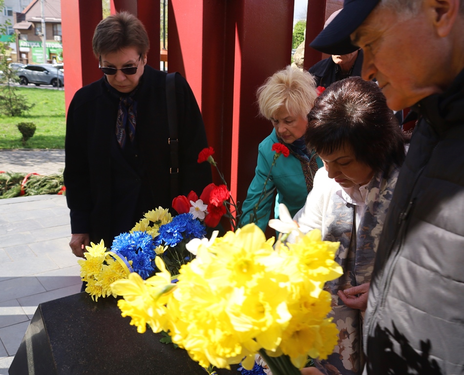 Пам’ятаємо заради майбутнього: у Звягелі відбулися заходи до роковин Чорнобиля