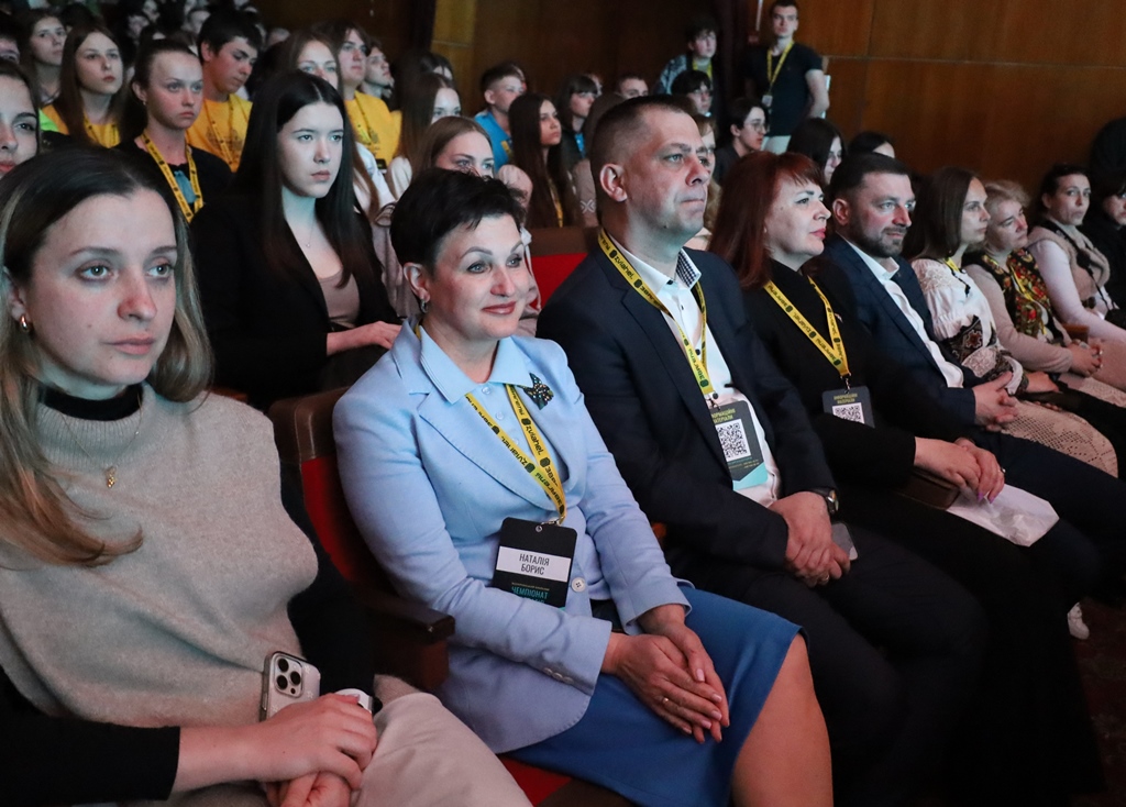 Звягель сьогодні — центр інтелектуальної молоді України