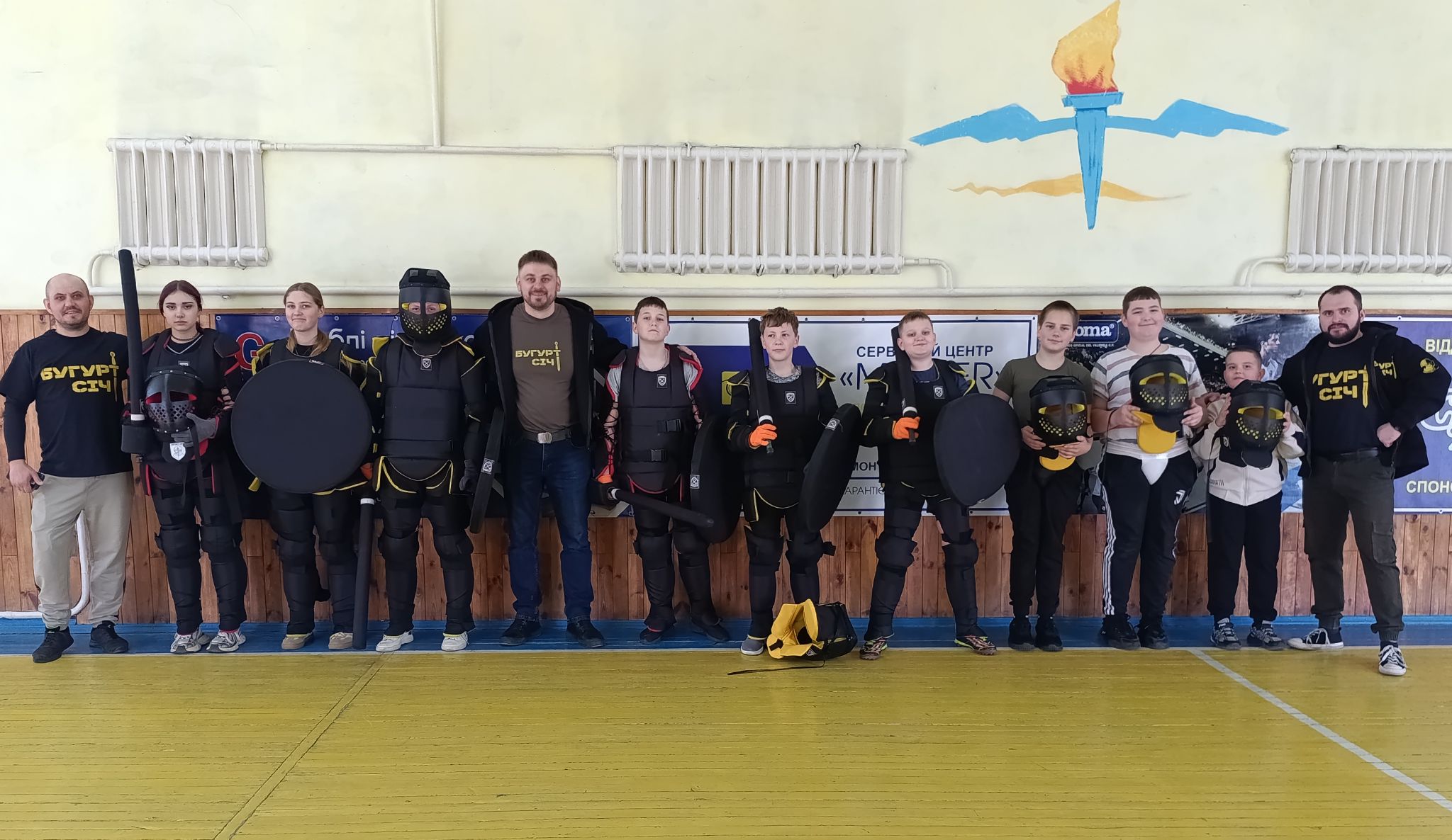 Сталь гартується змалечку: У Звягелі вперше пройшов турнір із середньовічного бою серед дітей