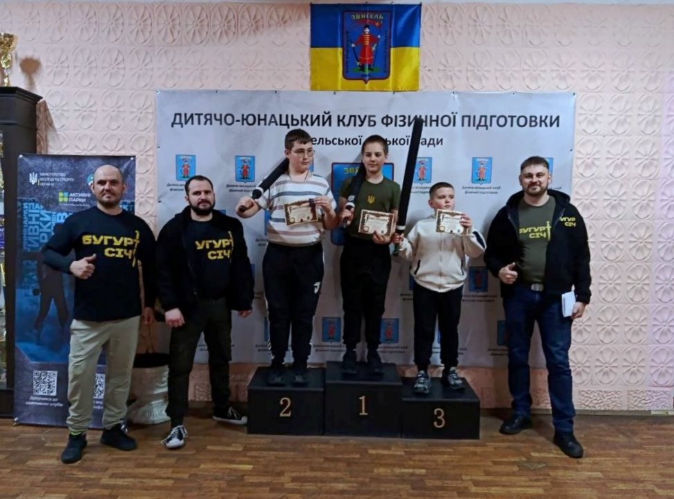 Сталь гартується змалечку: У Звягелі вперше пройшов турнір із середньовічного бою серед дітей