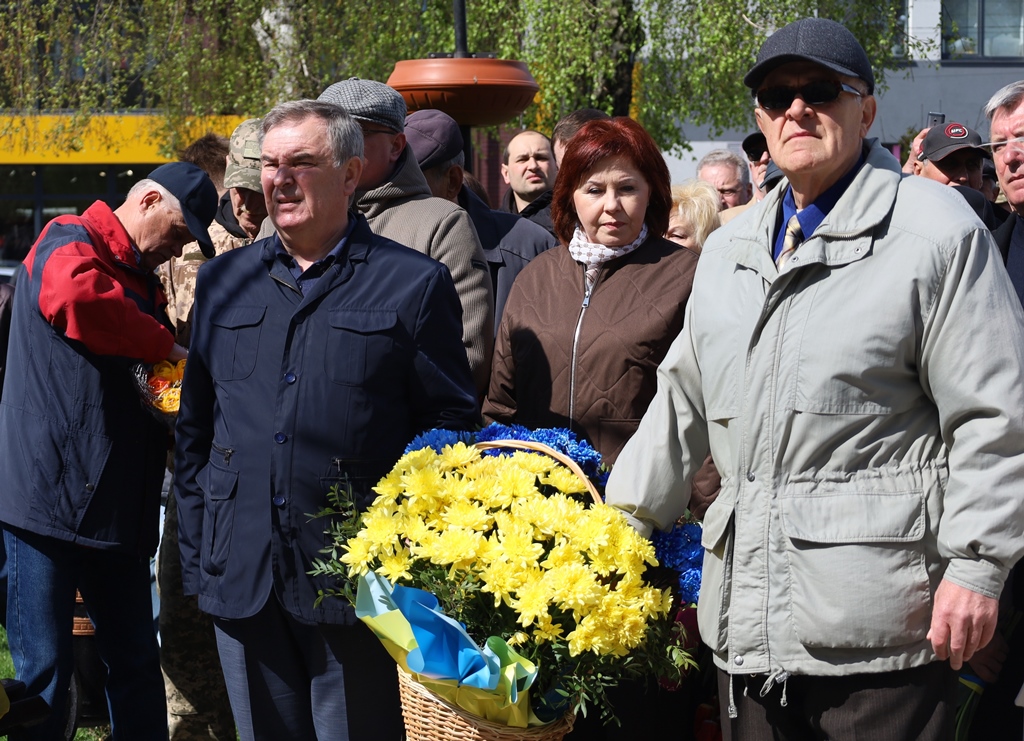 Пам’ятаємо заради майбутнього: у Звягелі відбулися заходи до роковин Чорнобиля