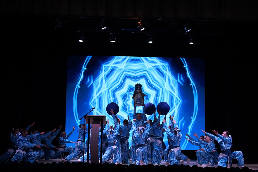 У Звягелі відбулося урочисте закриття Всеукраїнського шкільного чемпіонату з дебатів