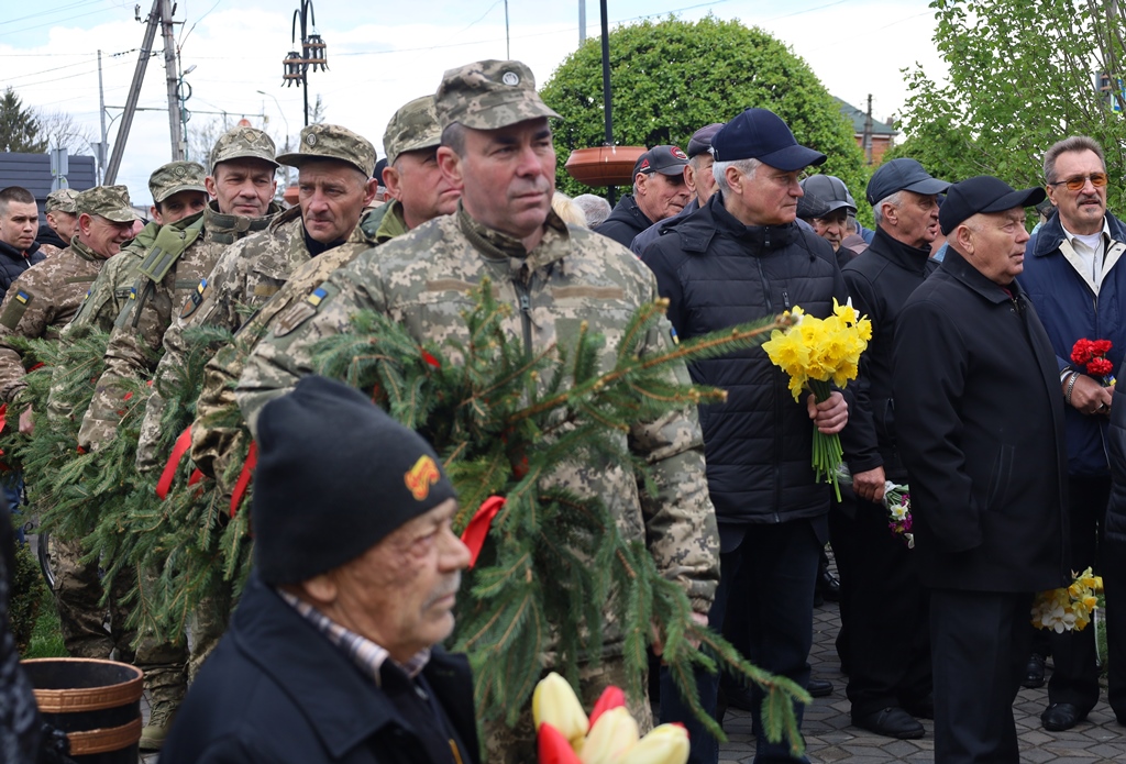Пам’ятаємо заради майбутнього: у Звягелі відбулися заходи до роковин Чорнобиля