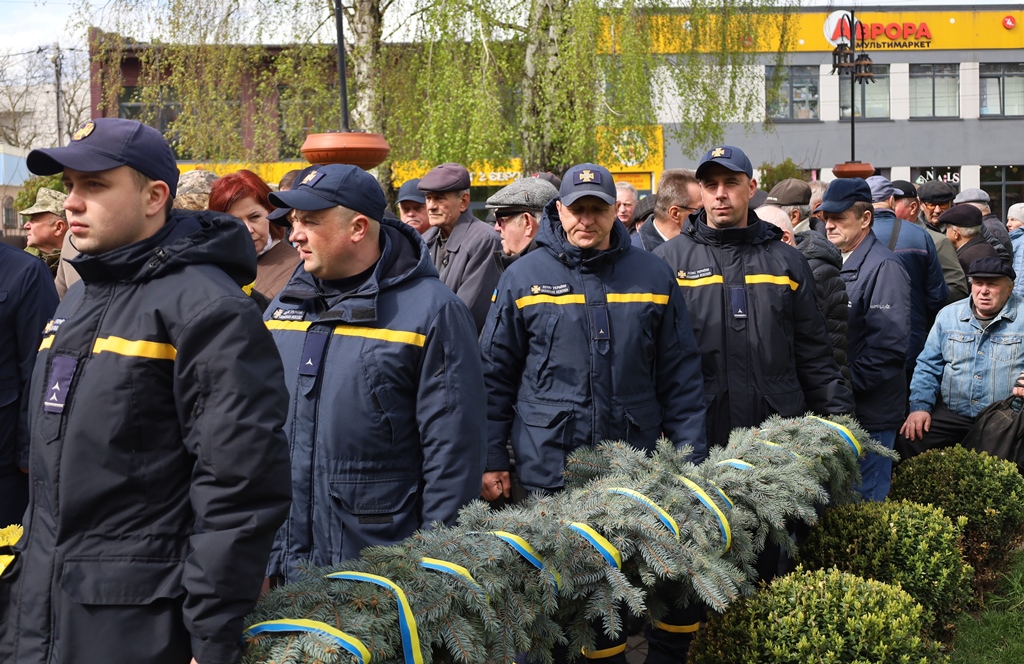 Пам’ятаємо заради майбутнього: у Звягелі відбулися заходи до роковин Чорнобиля