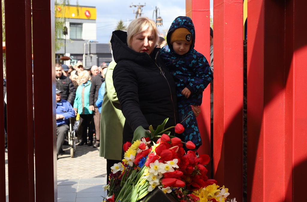 Пам’ятаємо заради майбутнього: у Звягелі відбулися заходи до роковин Чорнобиля