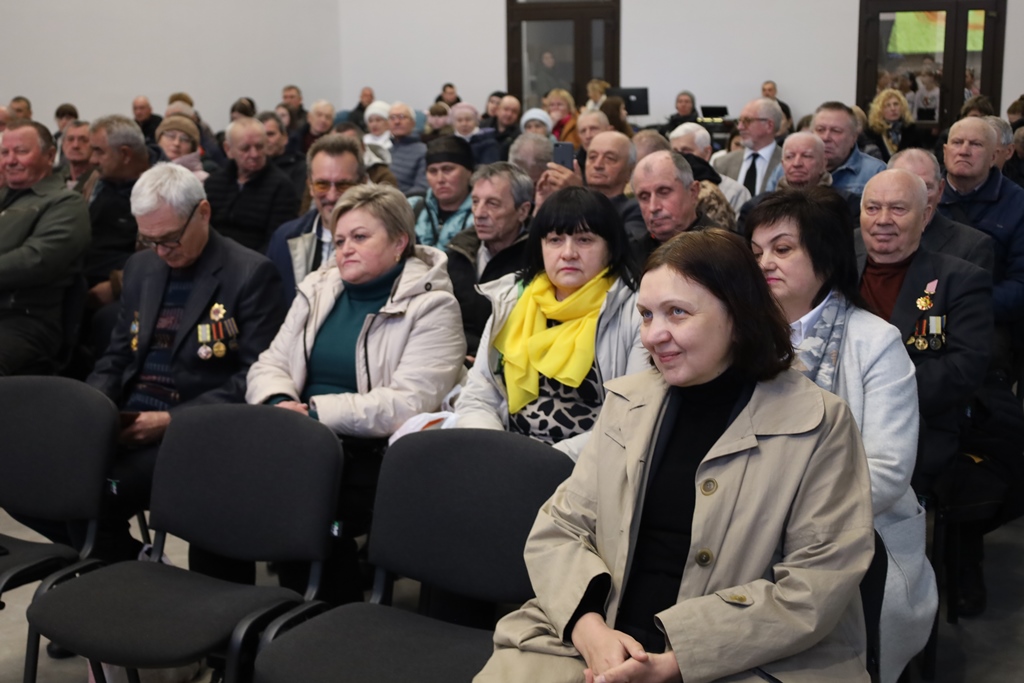 Пам’ятаємо заради майбутнього: у Звягелі відбулися заходи до роковин Чорнобиля