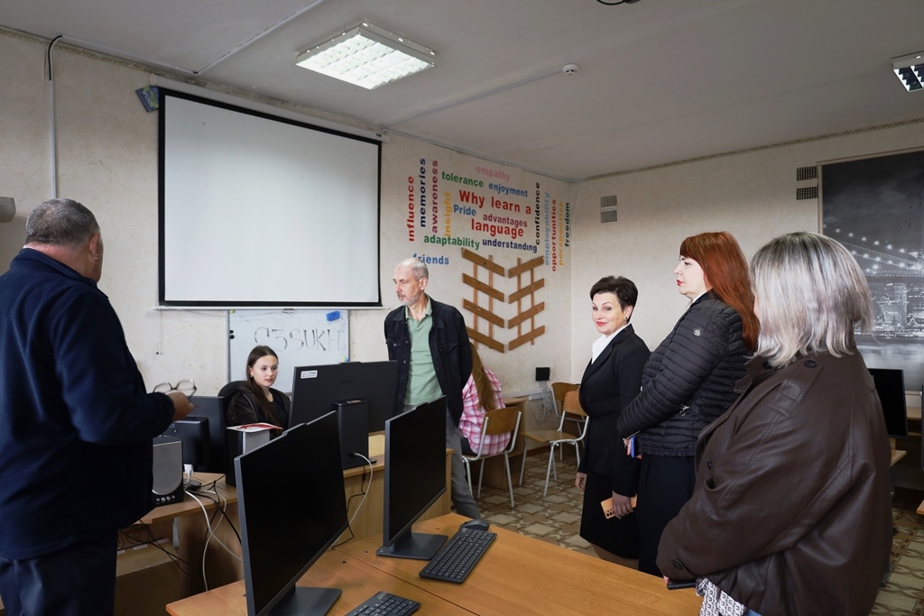 Ліцей №1 імені Лесі Українки отримав обладнання від шведсько-українського проєкту «Polaris»