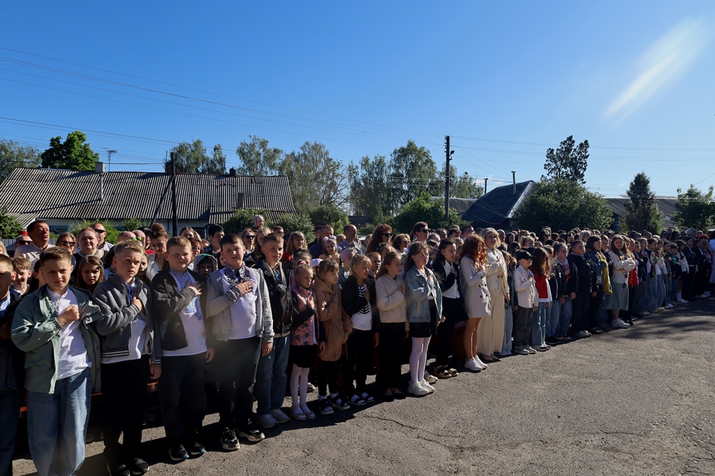 У Ліцеї №1 Звягельської міської ради пролунав останній дзвоник