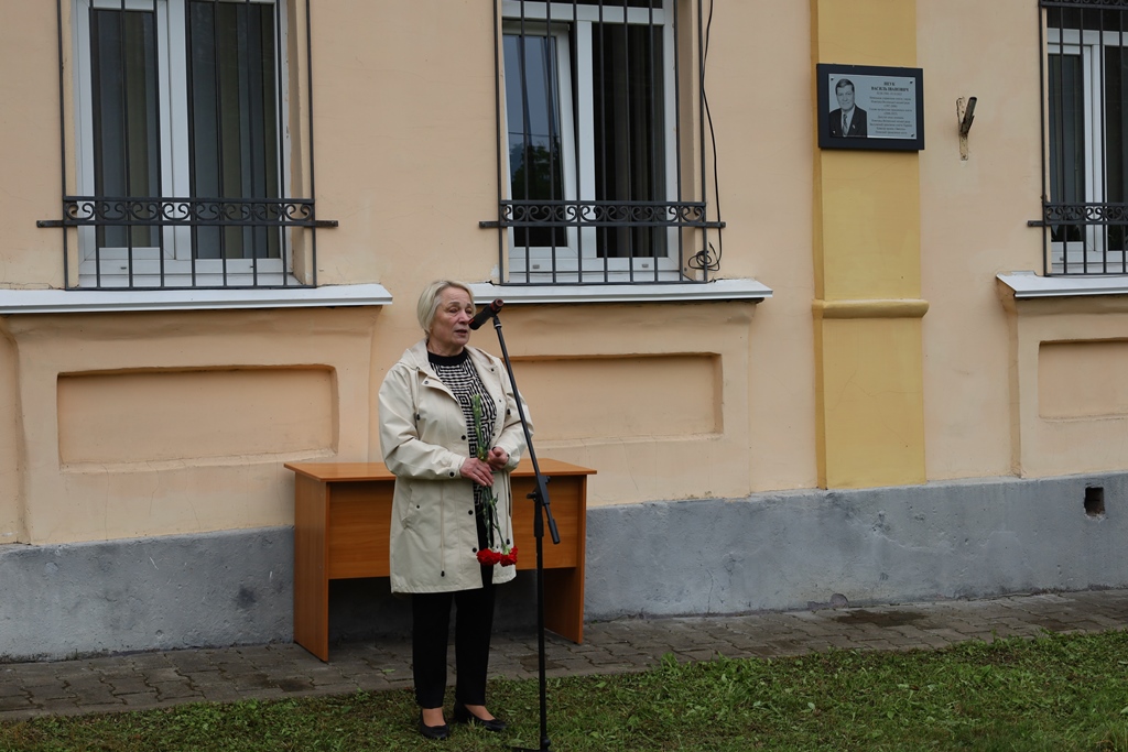 У Звягелі відкрили меморіальні дошки Василю Неуку та Валентину Вітренку