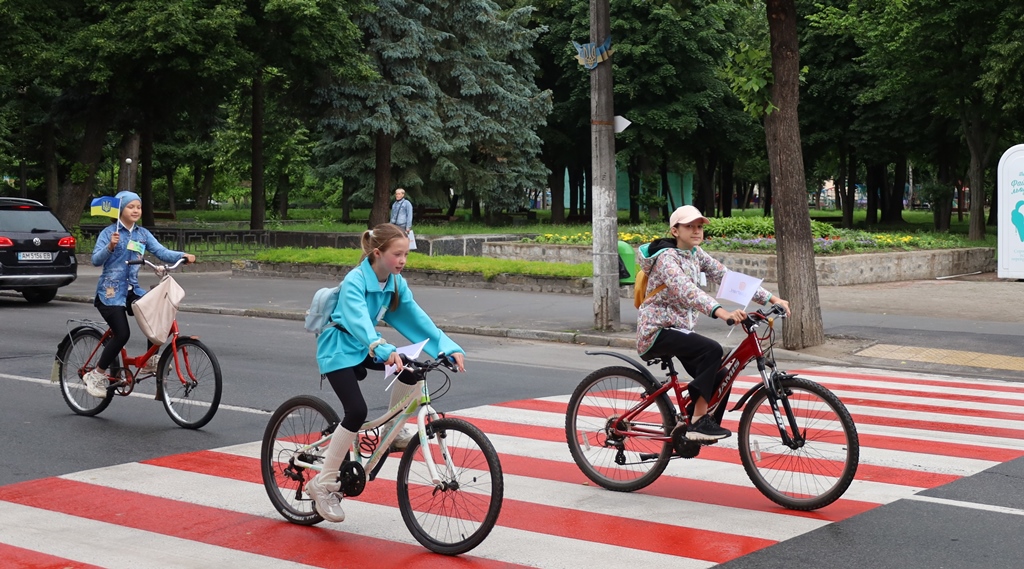 У Звягелі відбувся дитячий велопробіг до Дня міста
