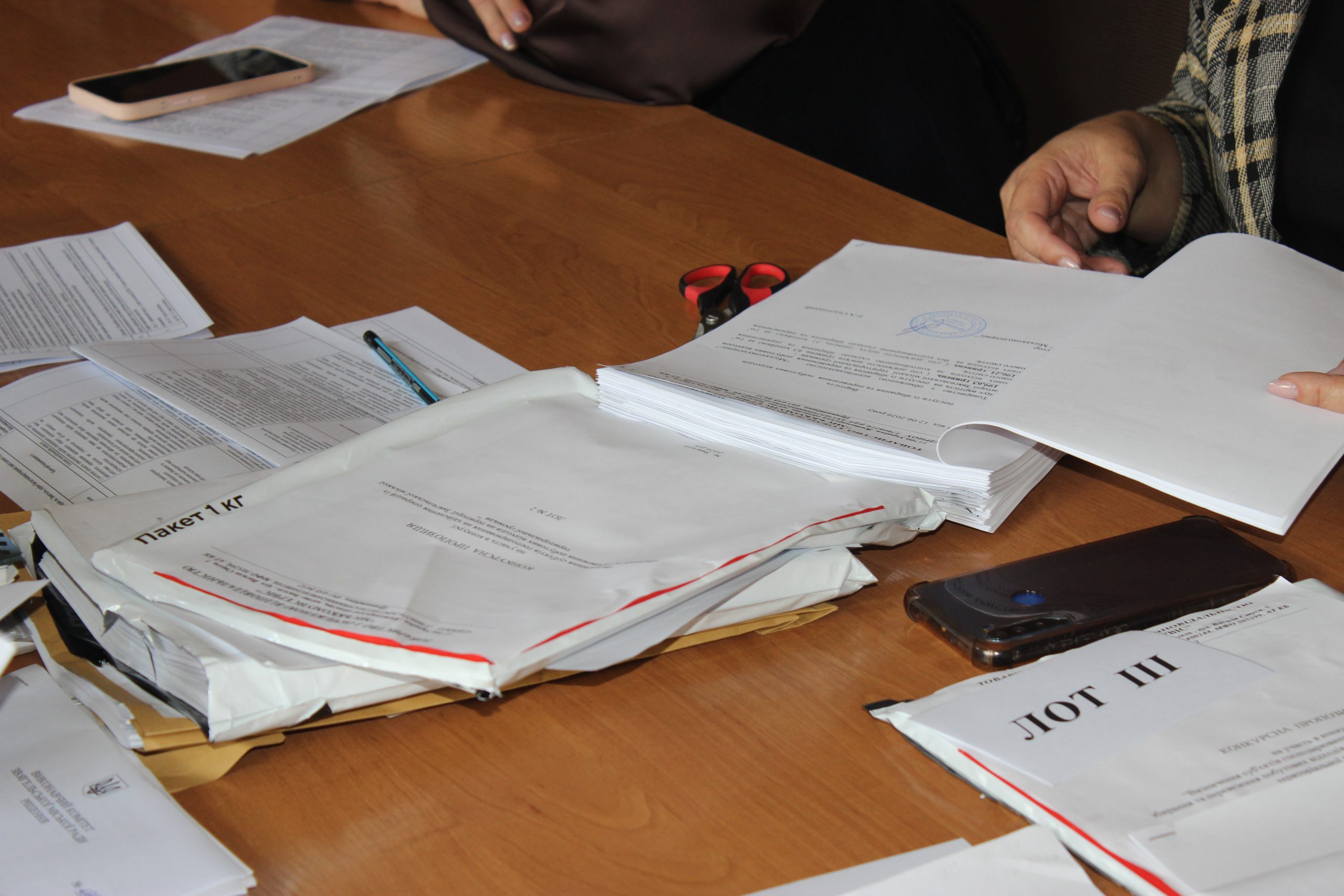 Відбувся конкурс з визначення суб’єктів господарювання на здійснення операцій із збирання та перевезення побутових відходів у Звягельській міській територіальній громаді