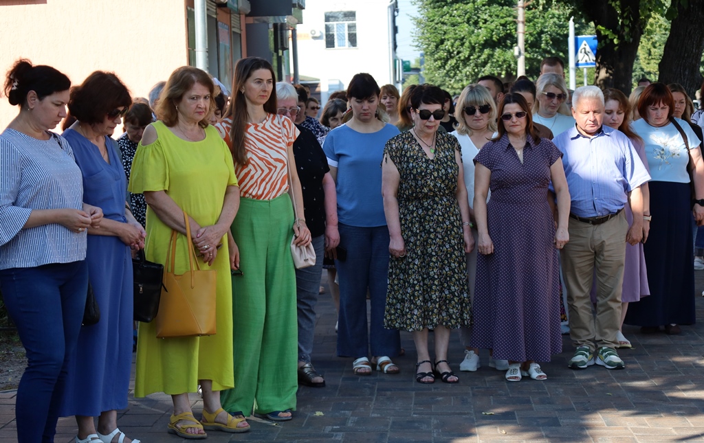 У День Української Державності у Звягелі вшанували борців за волю та незалежність України