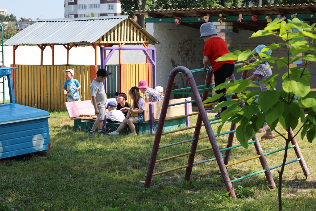 Літнє оздоровлення та комфорт: у громаді триває робота дошкільних закладів