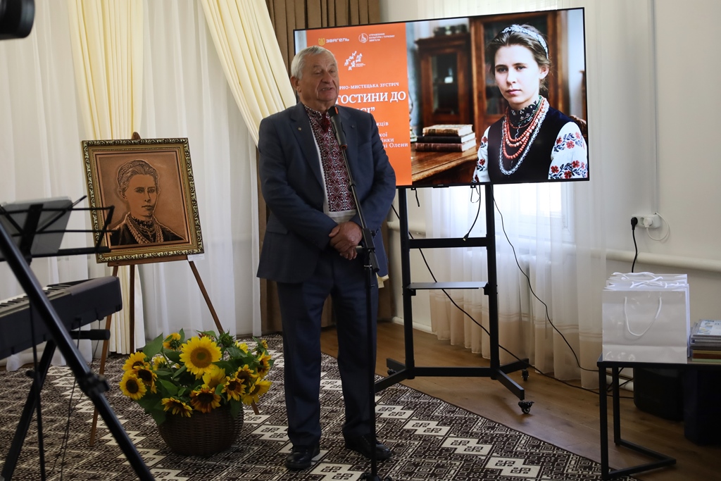 «На гостини до Лесі»: у Звягелі відбулася літературно-мистецька зустріч, що об’єднала покоління навколо творчої спадщини Лесі Українки