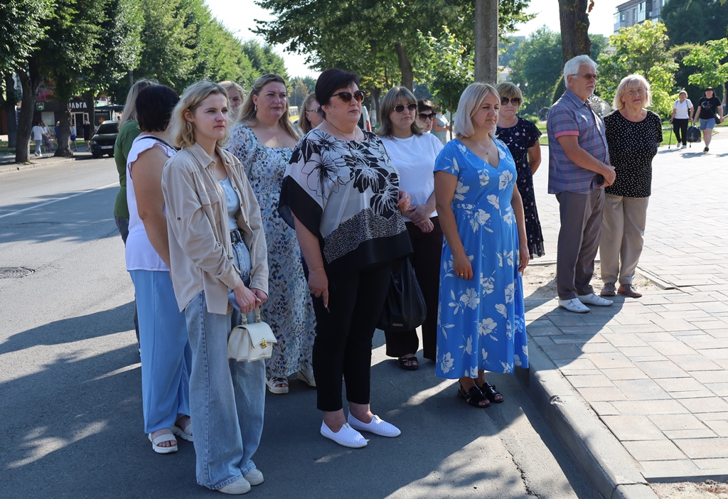 У День Української Державності у Звягелі вшанували борців за волю та незалежність України