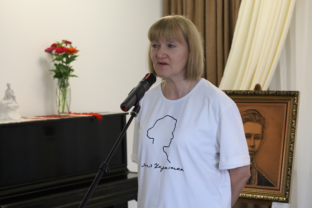 «На гостини до Лесі»: у Звягелі відбулася літературно-мистецька зустріч, що об’єднала покоління навколо творчої спадщини Лесі Українки