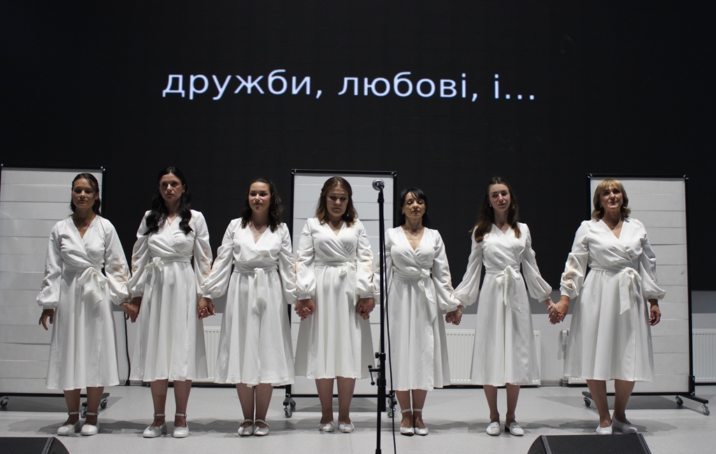 Вистава «Усе буде добре, цілую…» знову торкнулася сердець глядачів