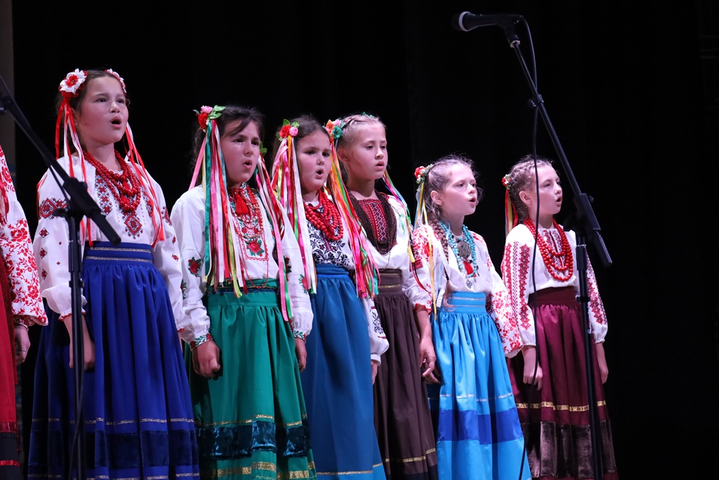 Благодійний концерт «Не згасне світло Лесиних джерел» став мистецькою кульмінацією ювілейного фестивалю