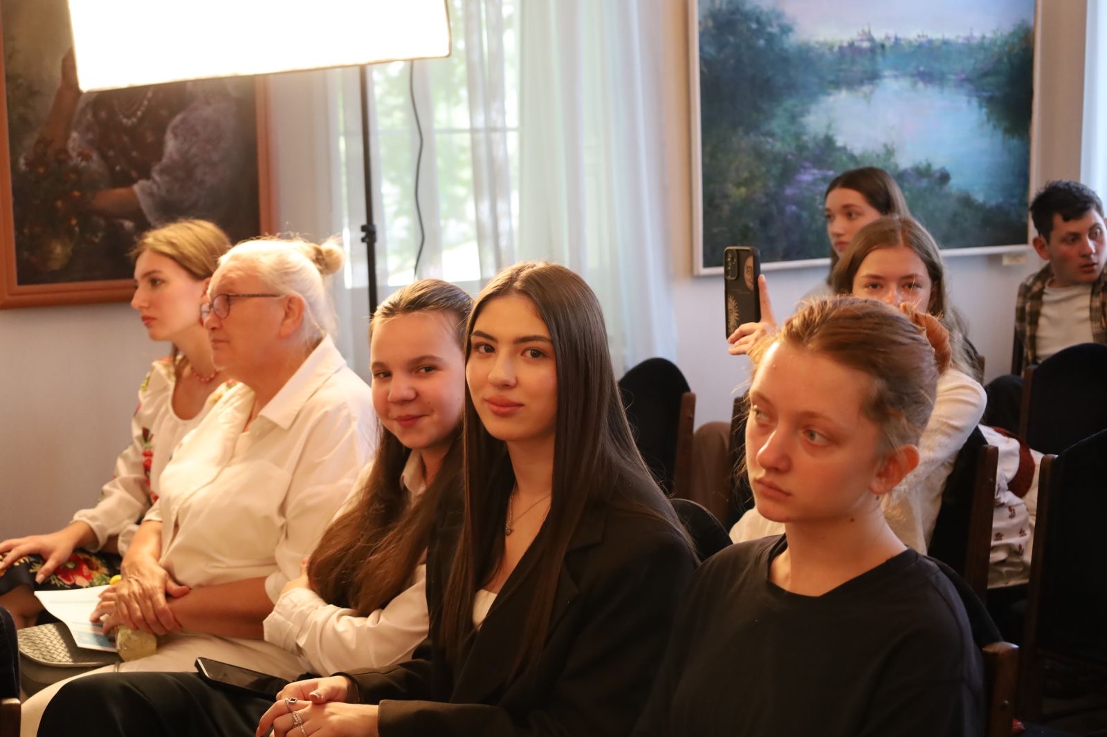 Живе слово Лесі єднає Україну: у Звягелі відбувся ХХІ Всеукраїнський конкурс виконавців художнього слова імені Лесі Українки