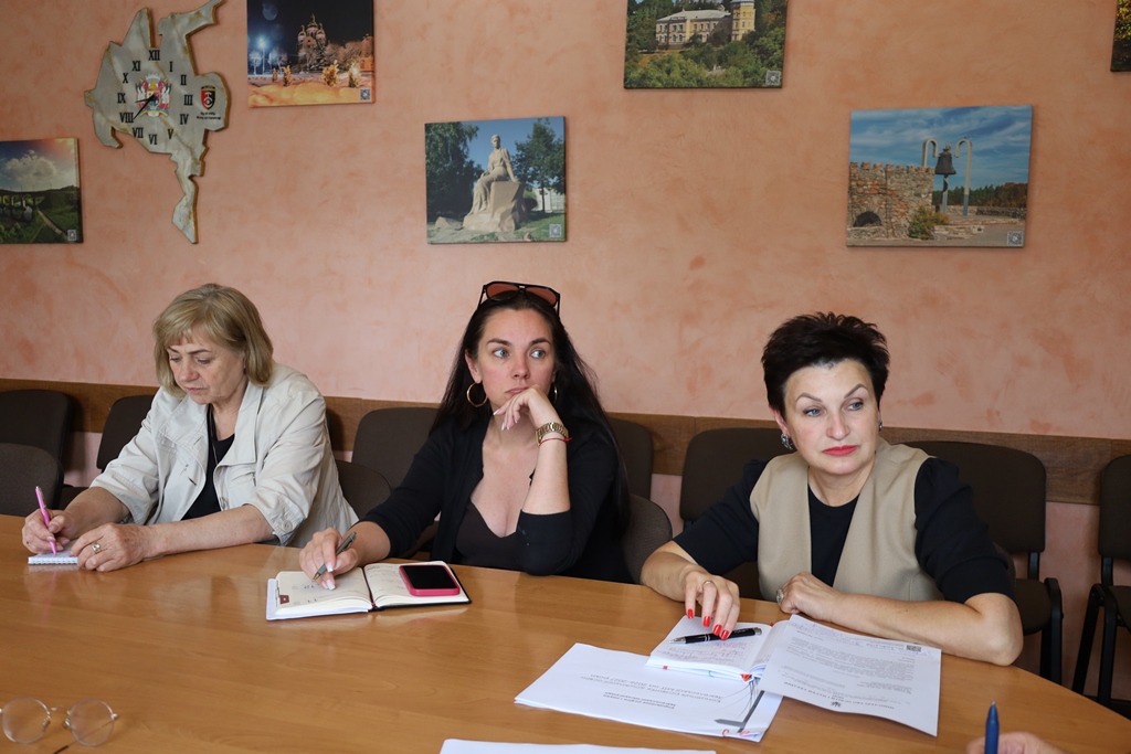 Звягельська громада долучилася до обговорення подальших кроків реформи шкільного харчування