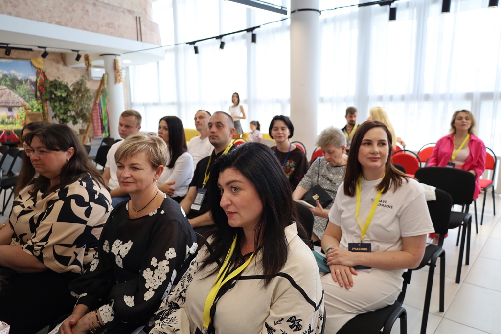Перший Всеукраїнський культурний форум «Код національної культури» у Звягелі об’єднав культурну еліту України