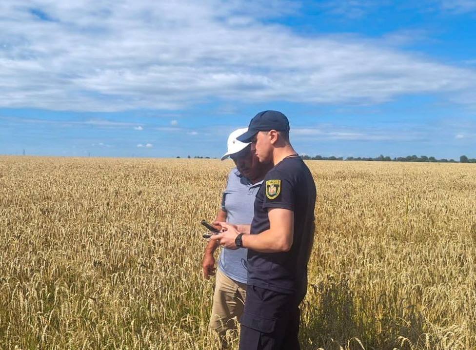 Безпечні жнива: у Звягельській громаді тривають превентивні заходи з пожежної безпеки