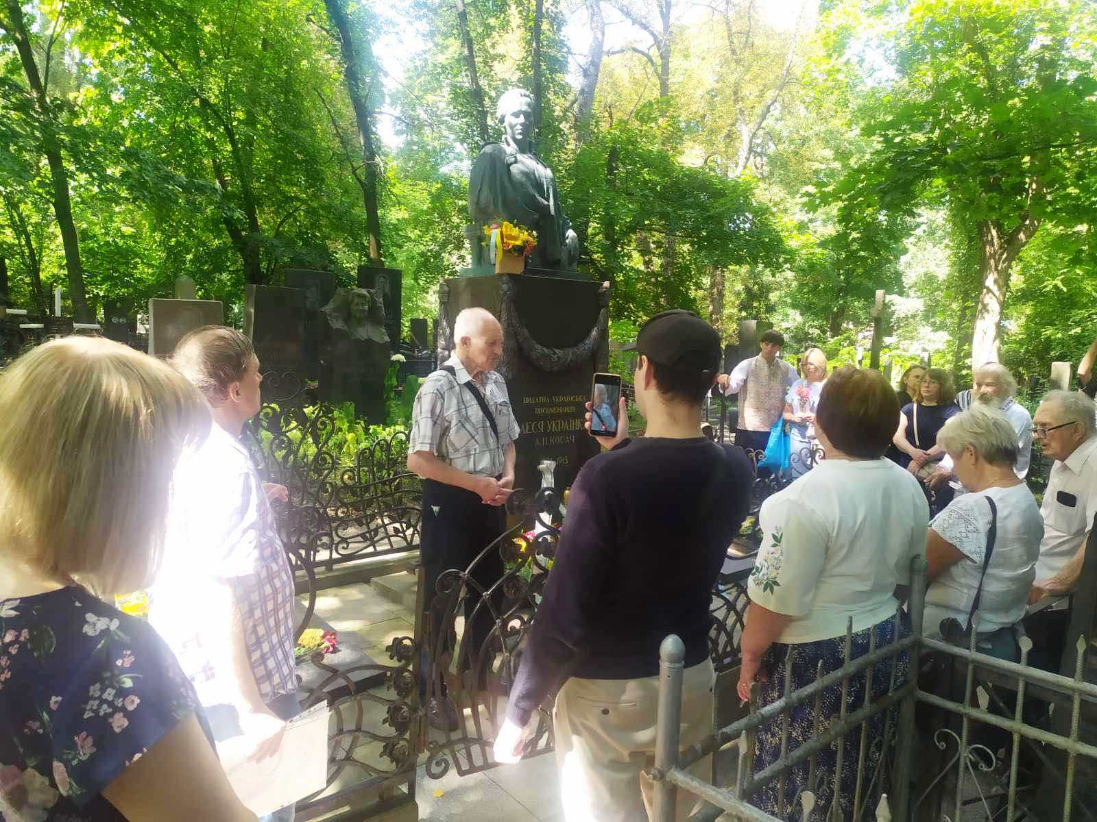 Напередодні Дня пам’яті Лесі Українки в Києві вшанували видатну поетесу
