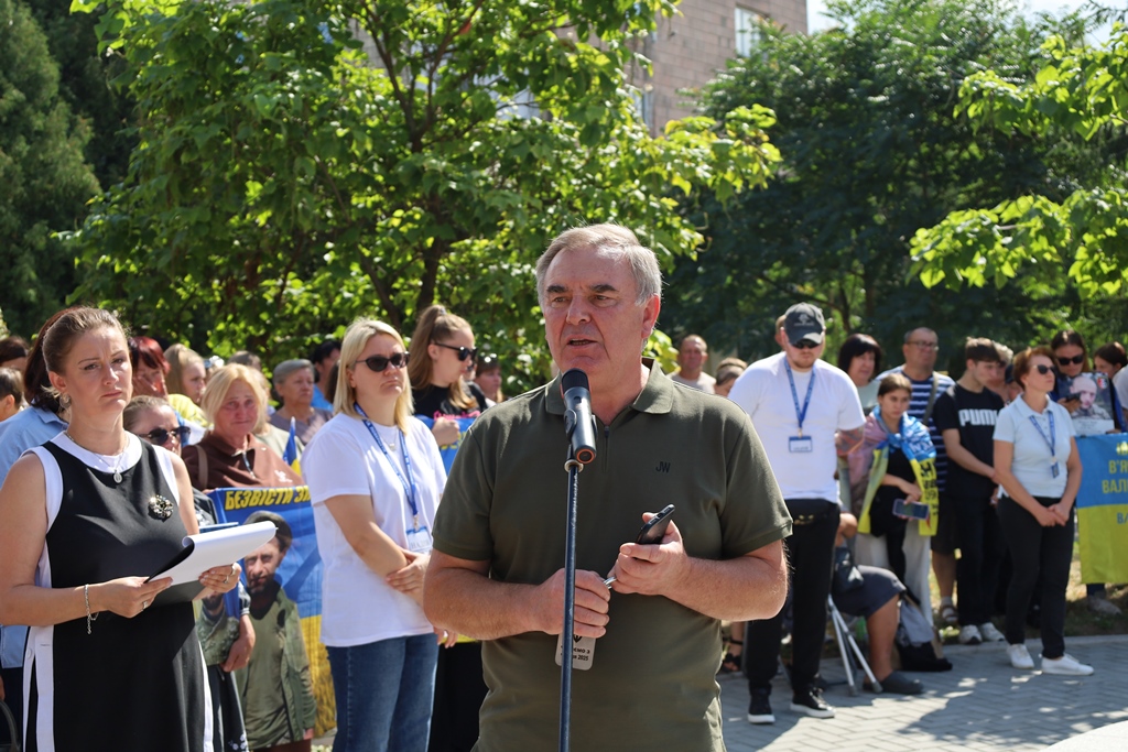 «Ми пам’ятаємо. Ми шукаємо. Ми чекаємо»: у Звягелі відбувся «НАДІЯ FEST»