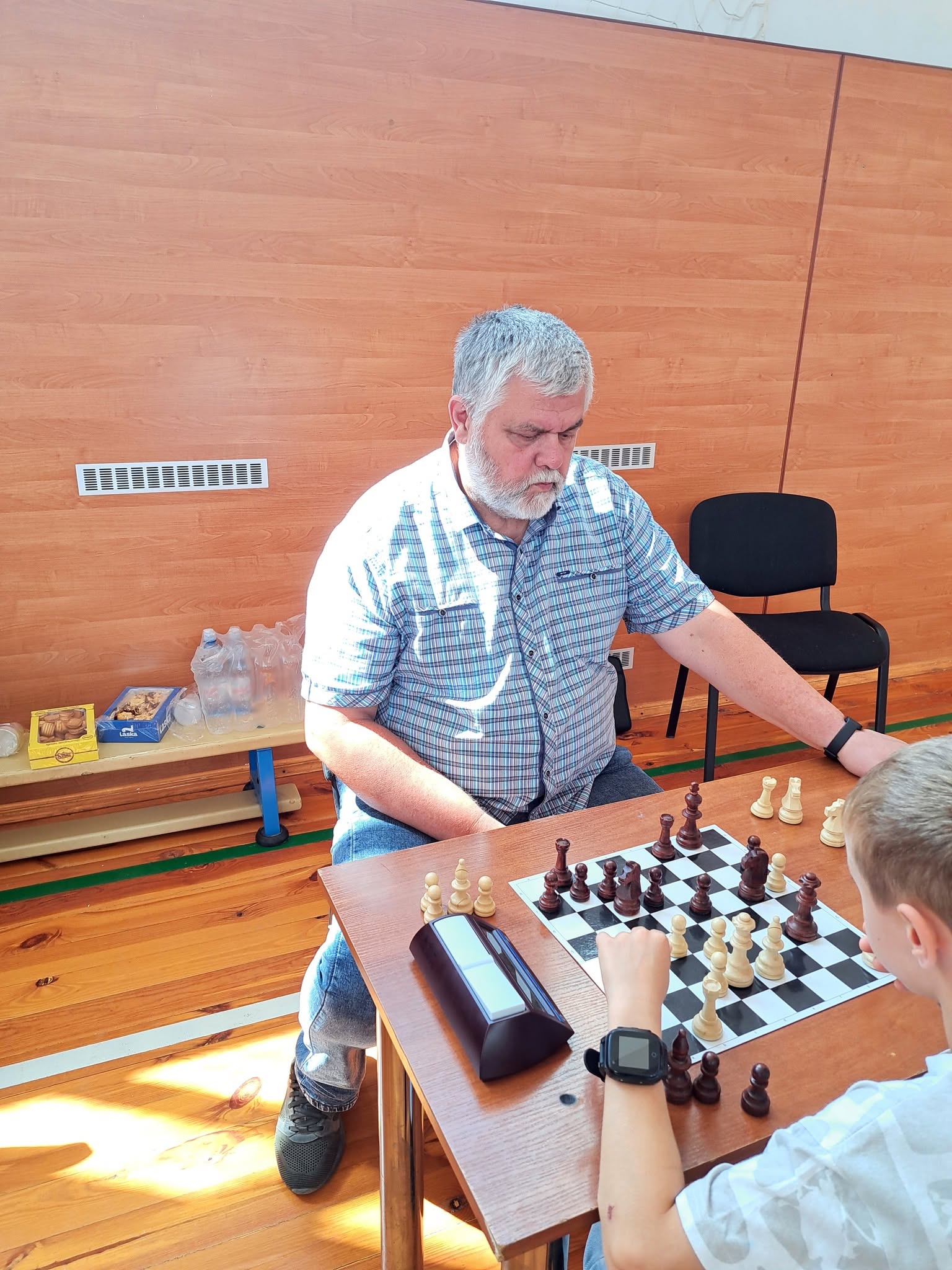 Шаховий турнір у Звягелі об’єднав любителів шахів напередодні Дня Незалежності України