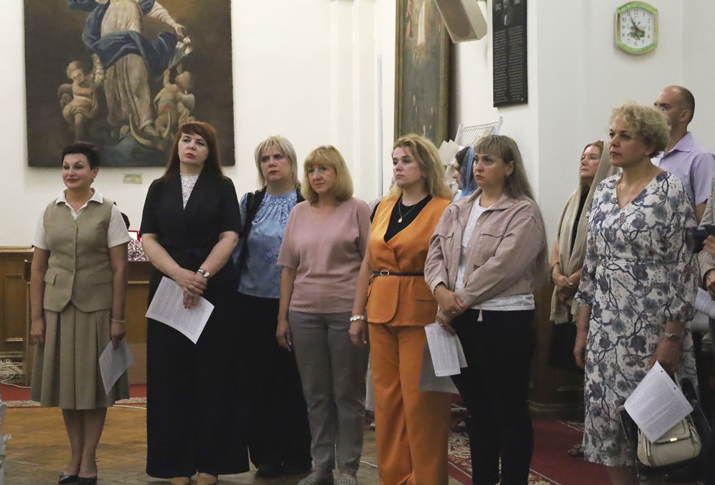 Поїздка до Національного університету «Острозька делегації освітян