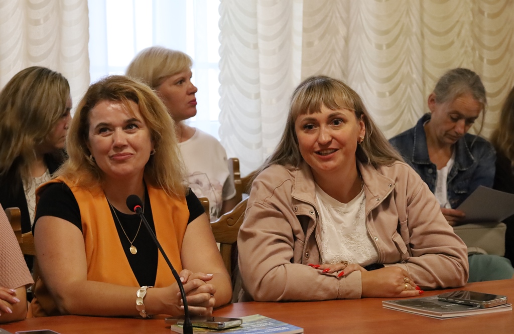 Поїздка до Національного університету «Острозька делегації освітян