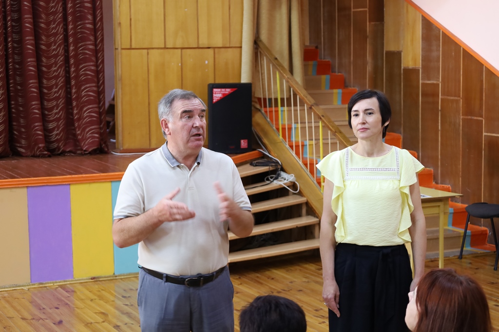 Тетяну Гуцул представили колективу та батьківській спільноті Ліцею №1 імені Лесі Українки