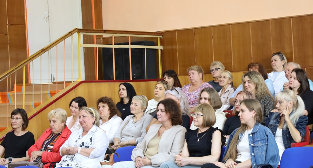 Тетяну Гуцул представили колективу та батьківській спільноті Ліцею №1 імені Лесі Українки
