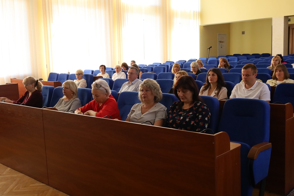 Відбулося засідання розширеної колегії управління освіти і науки міської ради